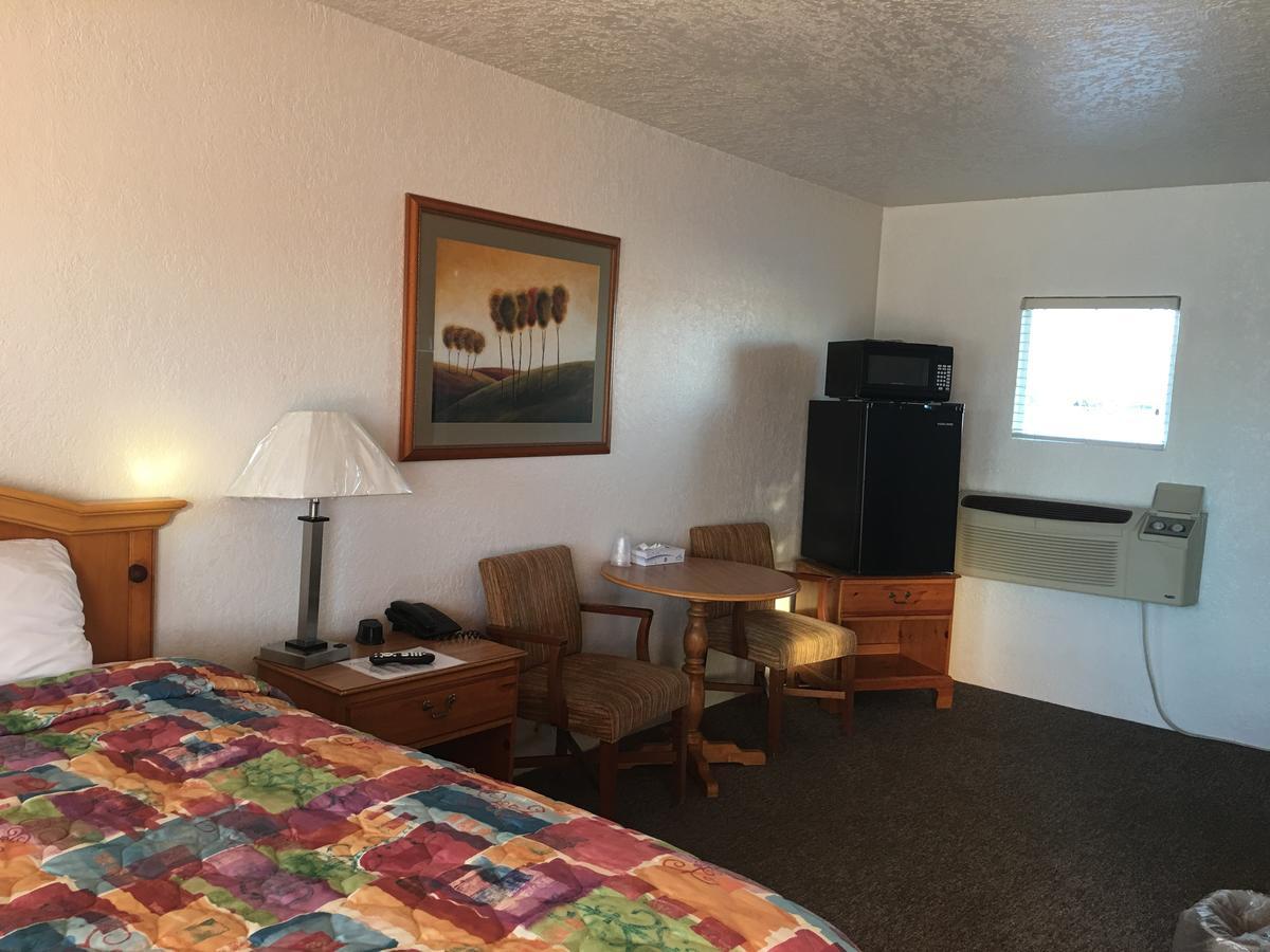 Circle S Lodge Gering Dış mekan fotoğraf
