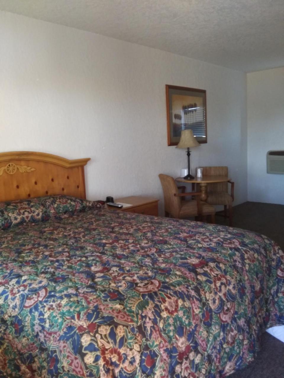 Circle S Lodge Gering Dış mekan fotoğraf