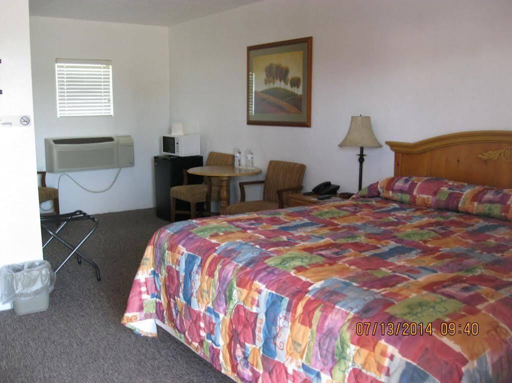 Circle S Lodge Gering Dış mekan fotoğraf